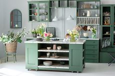 5 Warna Kitchen Set yang Tidak Pernah Ketinggalan Zaman