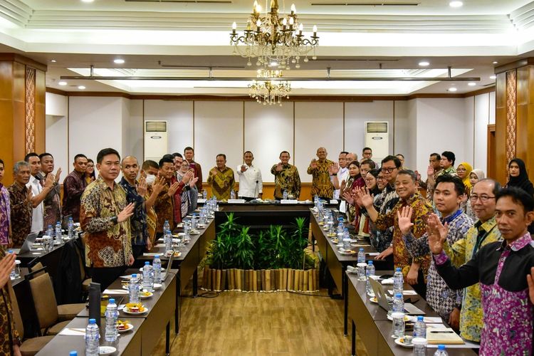 Rapat Koordinasi Sekber RAN PE Tahun 2024 di Hotel Grand Sahid Jaya Jakarta, Kamis (21/11/2024).