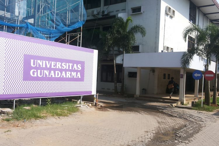 The front of the University of Gunadarma campus on Jalan [street]  Margonda, Depok, West Java