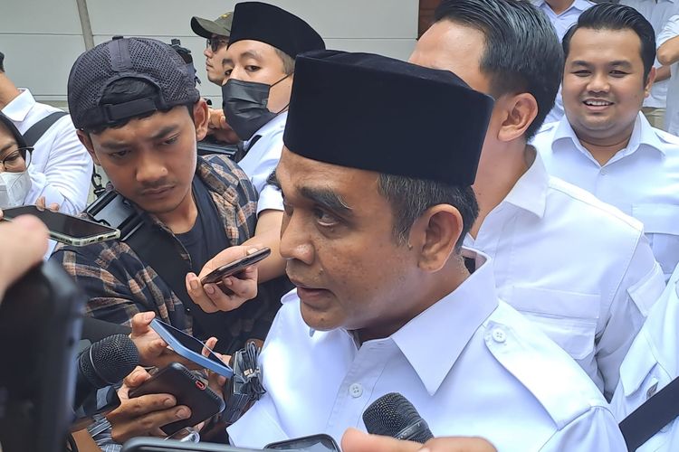 Sekretaris Jenderal (Sekjen) Partai Gerindra Ahmad Muzani saat ditemui di kantor Sekretariat Bersama (Sekber) Gerindra-PKB, Jakarta Pusat, Senin (23/1/2023). 
