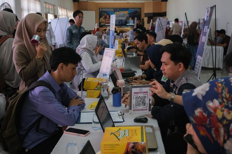 Menata Ulang Mesin Pertumbuhan Ekonomi: Beraca pada Vietnam