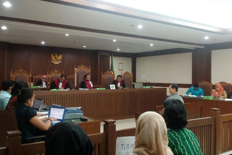 Saksi ahli hukum agraria yang dihadirkan oleh tim kuasa hukum warga korban gusuran Bukit Duri dari, Kurnia Warman kala memberi keterangan di Pengadilan Negeri Jakarta Pusat, Selasa (23/5/2017).