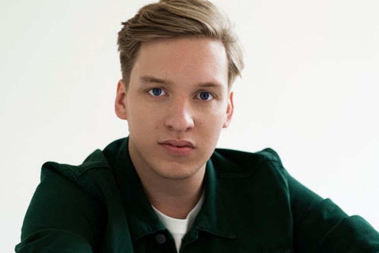 George Ezra