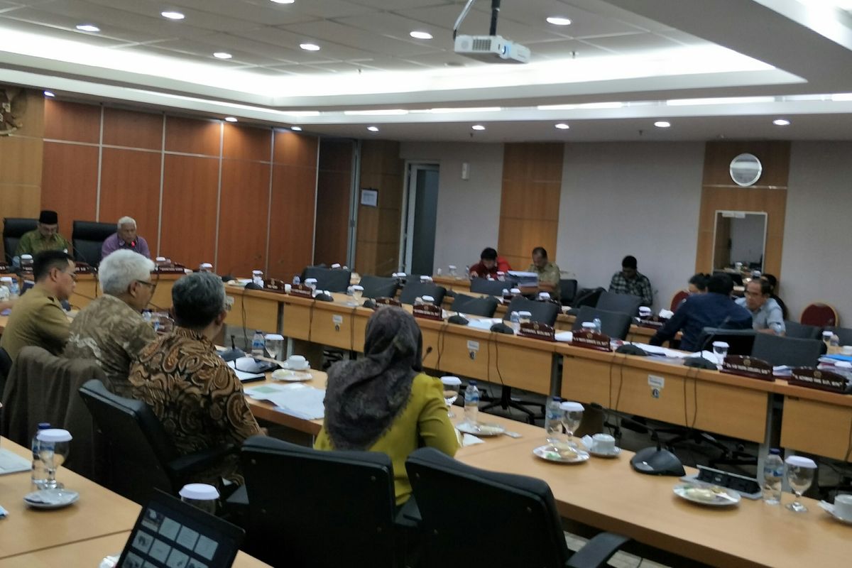 Rapat pembahasan Formula E antara Pemprov DKI Jakarta bersama Komisi B DPRD DKI Jakarta di Gedung DPRD DKI Jakarta, Selasa (25/2/2020).