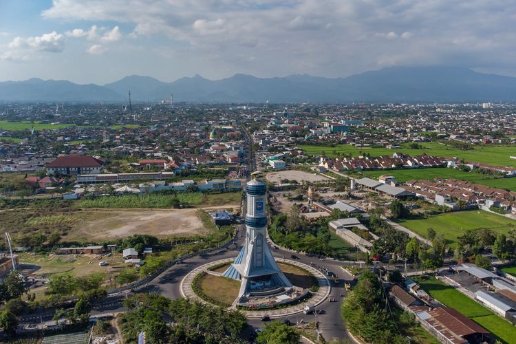 Monumen Mataram Metro di Kota Mataram, Lombok, Nusa Tenggara Barat, Selasa (29/8/2023).