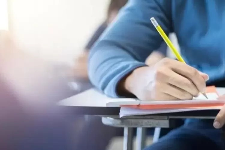 Alasan Joki UTBK Beraksi, Unesa: Katanya dari Keluarga Miskin, tapi Baju-Kacamata Bermerek