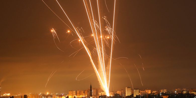 Iran Bantu Kembangkan Senjata Hamas Untuk Lawan Israel Halaman All Kompas Com