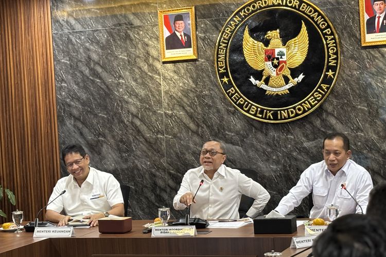 Menko Pangan, Zulkifli Hasan, minta Menkeu Purbaya dorong Himbara dan BSI segera kucurkan pinjaman ke Kopdes Merah Putih 