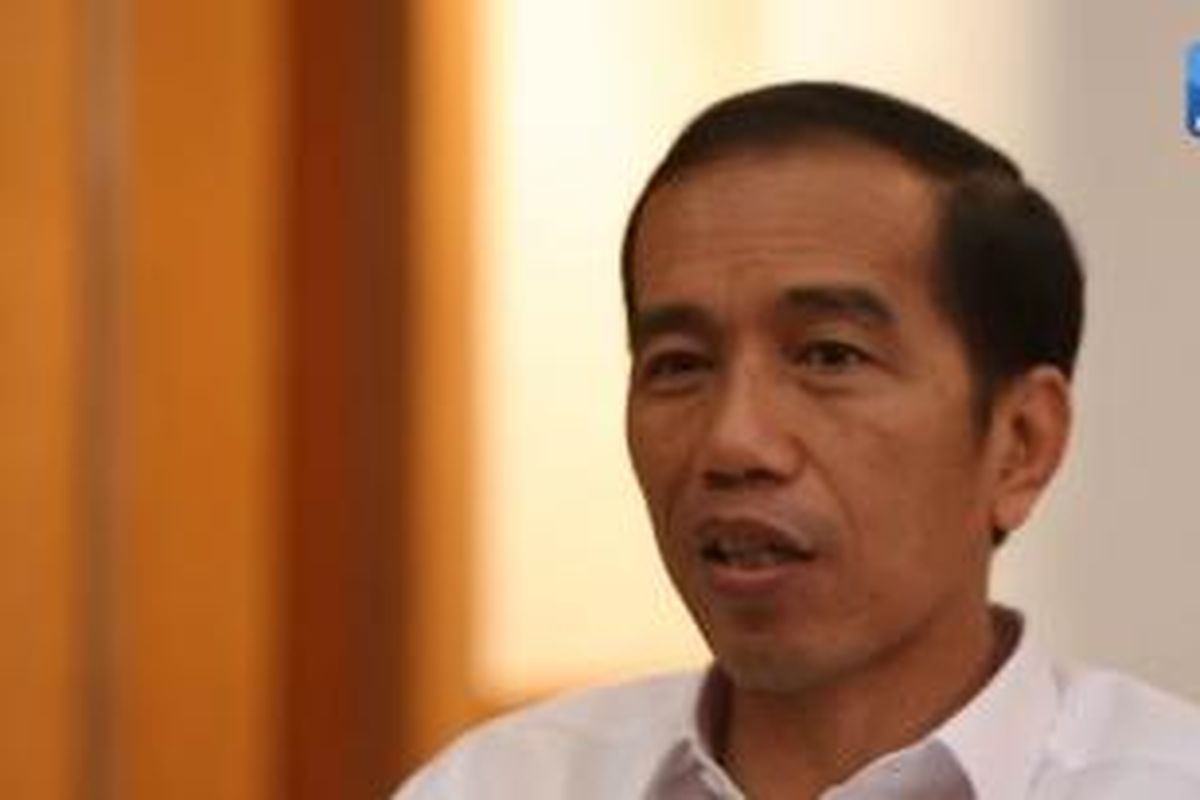 Jokowi saat diwawancarai Kompas, Selasa (14/10/2014).