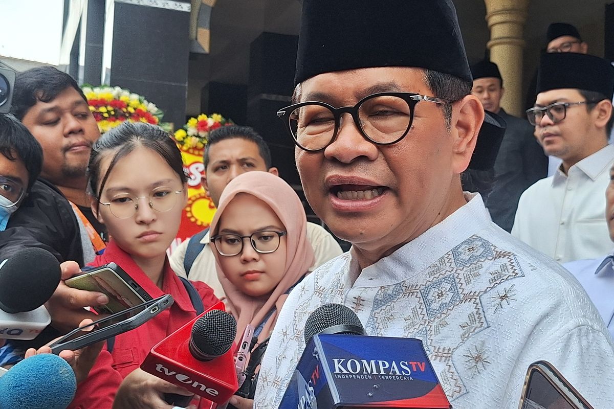 Pramono Anung bakal tetap relokasi pedagang di Pasar Barito untuk memperlancar proses pembangunan Taman ASEAN.