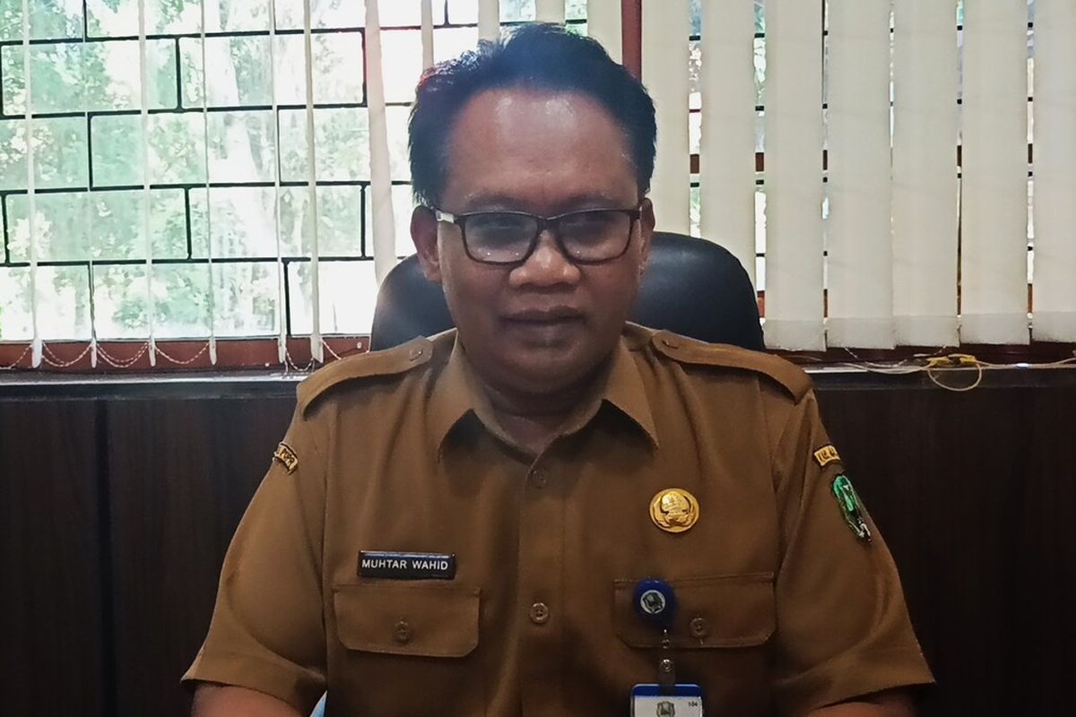 Penjabat (Pj) Sekretaris Daerah Kabupaten Magetan, Muhtar Wahid. Pemkab Magetan akan memaksimalkan PAD melalui aset daerah yang belum maksimal digarap. Program MBG.