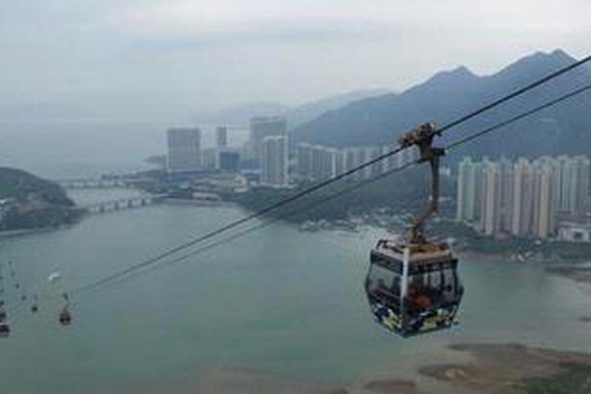 Cable car sepanjang 5 kilometer.