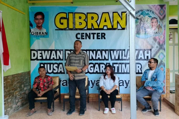 Dewan Pimpinan Wilayah Gibran Center NTT mendirikan Gibran Center (GC), di Kupang, Nusa Tenggara Timur (NTT), Minggu (21/7/2024).
