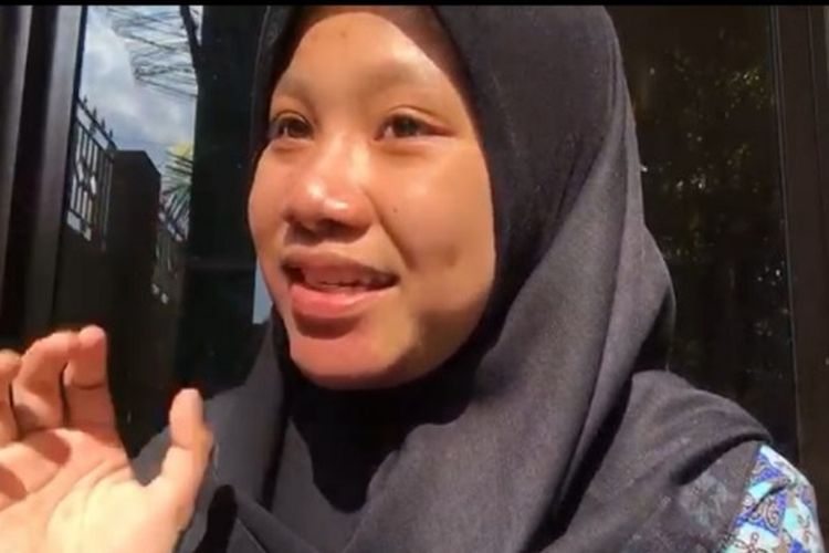 Siti Zahratul Chosiyah menjadi mahasiswa termuda Untirta lewat jalur SNMPTN 2021.