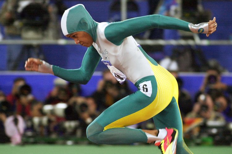 Cathy Freeman berlari dalam final lomba 400m 25 September 2000 di Olimpiade Sydney