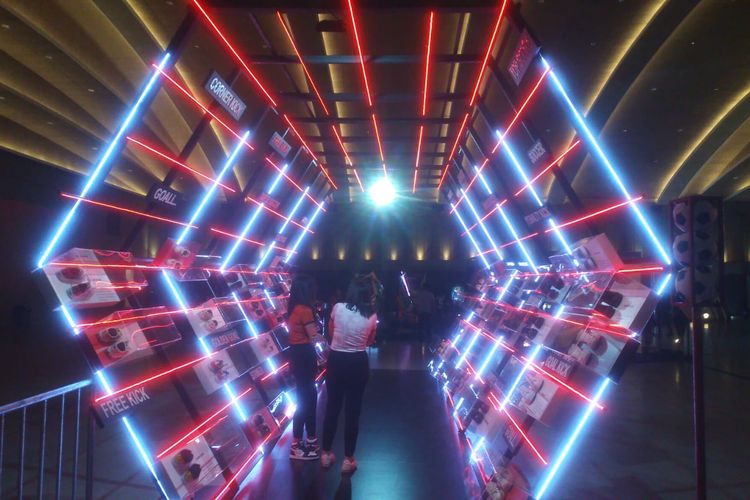 Salah satu instalasi yang menggabungkan seni, sepak bola, dan musik di acara Soccerphoria.