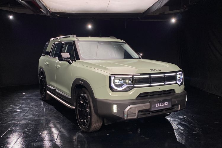 PT JIO Distribusi Indonesia, distributor resmi kendaraan BAIC di Indonesia, meluncurkan secara resmi BJ30 Hybrid Electric Vehicle (HEV), Sport Utility Vehicle (SUV) bertenaga hibrida.