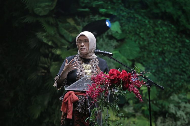 Deputi Bidang Pengembangan Pemasaran I Kemenpar Rizki Handayani saat memberikan sambutan di acara gala dinner World Flower Council (WFC) Summit 2019, Nusa Dua, Bali, Minggu (22/9/2019).