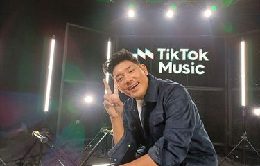 Jaz di TikTok Music Live, Cipayung, Jakarta Timur, Jumat (17/11/2023).