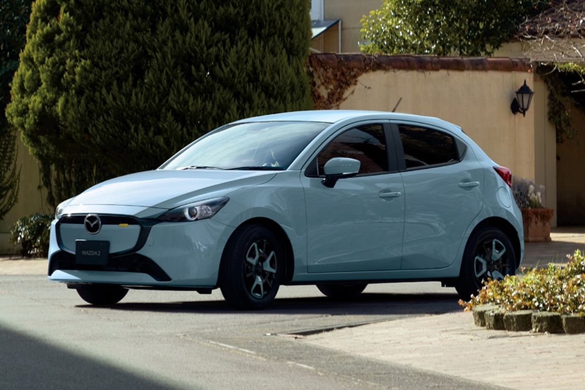 Mazda 2 facelift