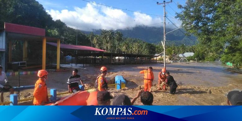 Banjir Bandang Luapan Sungai Bone Rendam Sejumlah Daerah di Gorontalo