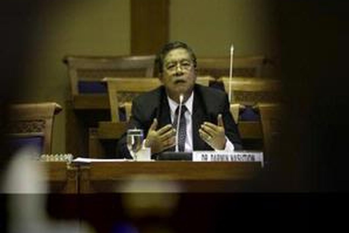 Pejabat Sementara Gubernur BI Darmin Nasution