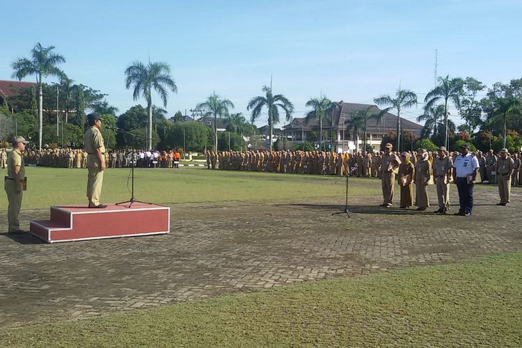 PNS di Bangka Belitung berikrar netral dalam Pemilu 2019, Senin (1/4/2019).