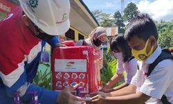 Kampanyekan PHBS, Elnusa Petrofin Edukasi 4.000 Anak dan Salurkan Ratusan Tempat Cuci Tangan