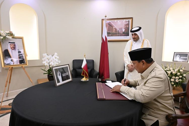 Prabowo Datangi Kedubes Qatar, Berbelasungkawa atas Wafatnya Sheikh Hamad bin Khalifa Al Thani