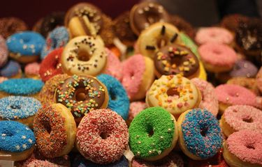 Striptizchi bilan onlayn porno bachelorette partiyasi