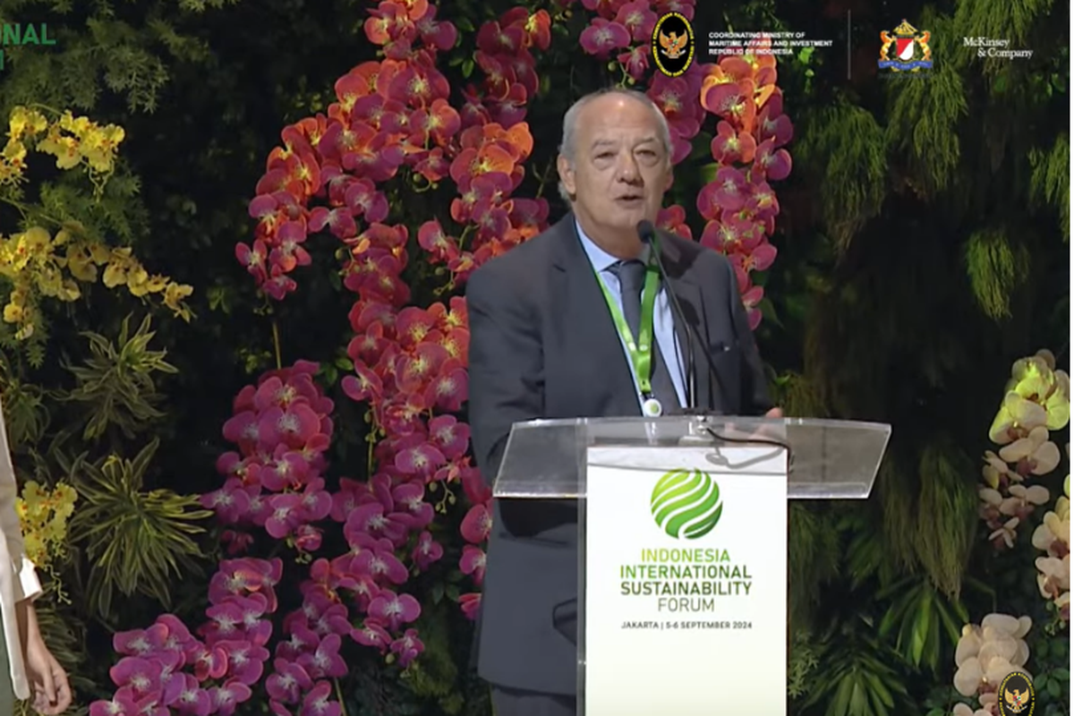 Director Global Scholas Occurrentes Vatican Jose Maria Del Corral dalam acara Indonesia International Sustainability Forum (ISF) 2024 di Jakarta Convention Center (JCC) Senayan, Jakarta, Jumat (6/9/2024)
