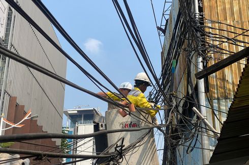Bina Marga DKI Akui Sulit Rapikan Kabel Semrawut