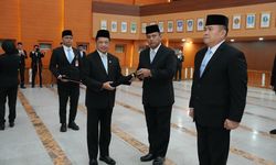 Lantik Pejabat Eselon I dan Staf Khusus, Mendagri Tekankan Loyalitas, Integritas, dan Kinerja