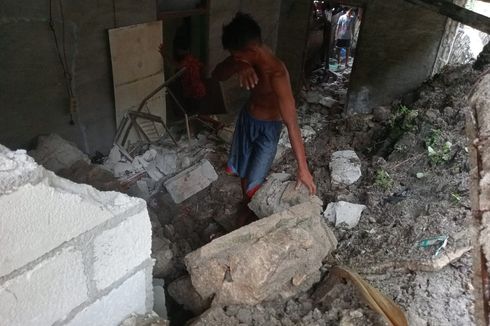 Tembok Penahanan Setinggi 5 Meter Roboh Timpa Rumah Warga di Rote Ndao NTT