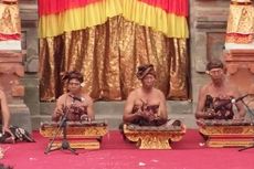 Gamelan Caruk Hibur Pengunjung Pesta Kesenian Bali