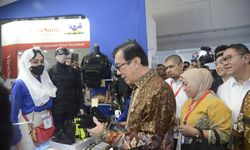 Kunjungi Pameran Temu Bisnis Tahap VI dan ICEF, Yasonna: Semoga Indonesia Maju dan Mandiri