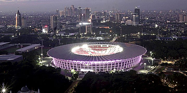 Kawasan Gelora Bung Karno yang akan dijadikan ajang olahraga Asian Games 2018 di Senayan, Jakarta, Jumat (16/2/2018). Asian Games membutuhkan dana besar dan tidak semuanya bisa dipenuhi oleh pemerintah. Kelihaian menggaet sponsor dengan paket-paket yang menarik pun menjadi sangat penting.

Kompas/Agus Susanto (AGS)
18-02-2018
