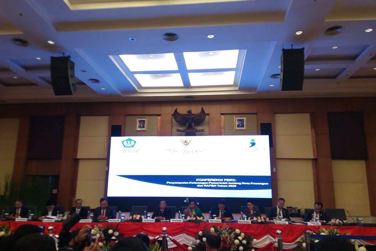 Kementrian di bawah Kementrian Koordinator Bidang Perekonomian menjelaskan tentang Nota Keuangan dan RAPBN 2020 dalam konferensi pers di Jakarta, Jumat (16/8/2019).