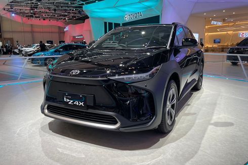 Ada di GIIAS 2022, Toyota bZ4X Perdana Diperkenalkan di Asia Tenggara