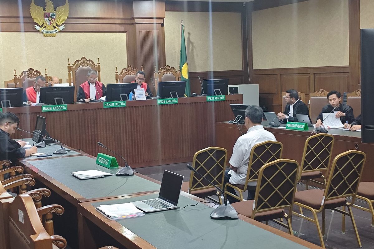 Kasus Korupsi Timah, Bos Sriwijaya Air Hendry Lie Disebut Memperkaya Diri  Sendiri Rp 1 Triliun