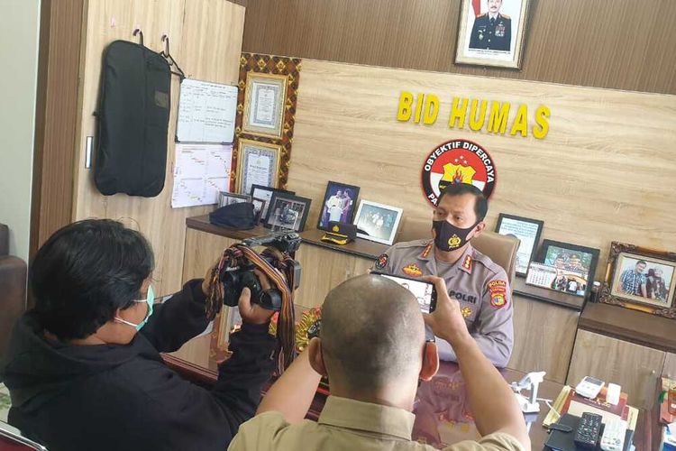 Kabid Humas Polda Lampung Kombes Zahwani Pandra Arsyad.
