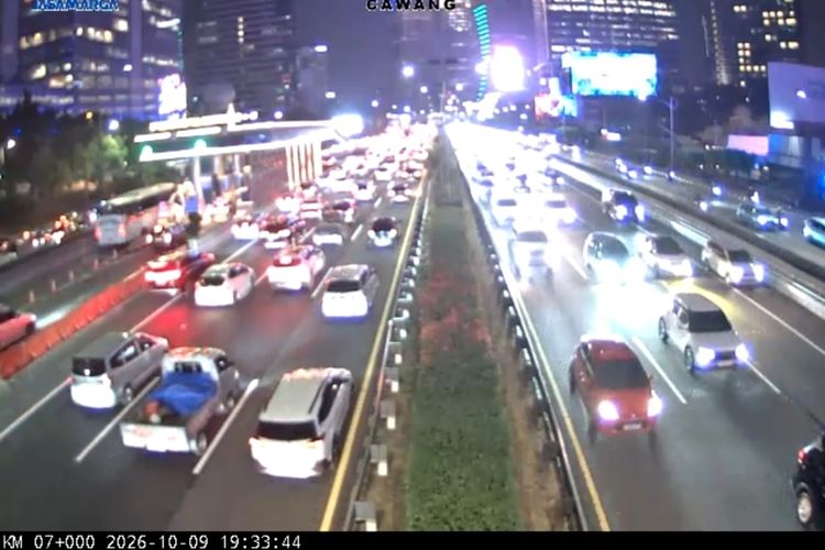 Tol Dalam Kota Jakarta hingga JORR Padat Malam Ini, Cek Titik Kemacetannya