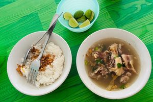 Jadi Pelopor Sop Ayam Pisah, Ini Asal-usul Resep Sop Ayam Pak Min Klaten!
