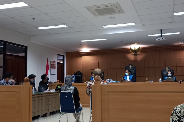 Mantan Penyidik KPK Novel Baswedan menjadi saksi di sidang gugatan administratif terkait TWK pegawai KPK di PTUN, Jakarta Timur, Kamis (30/6/2022).