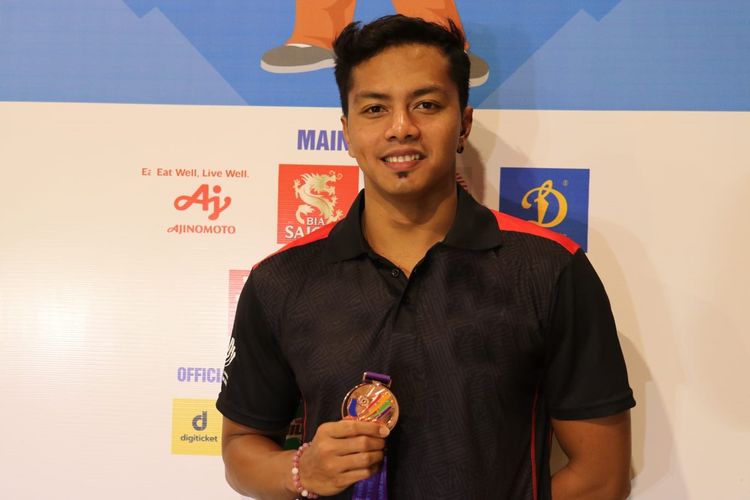 Atlet renang Indonesia Gede Siman Sudartawa meraih medali perunggu nomor cabang olahraga renang gaya punggung putra 50 meter pada SEA Games Vietnam 2021.