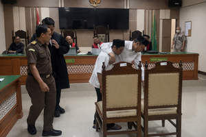 Terdakwa Pembantai Satu Keluarga di Paoman Tiba-tiba Seret Nama Baru di Sidang, Kuasa Hukumnya Syok!