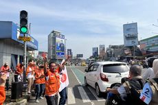 Ingin Lebih Dikenal, Caleg PKS Kampanye di Perempatan Lampu Merah Warung Jambu Bogor