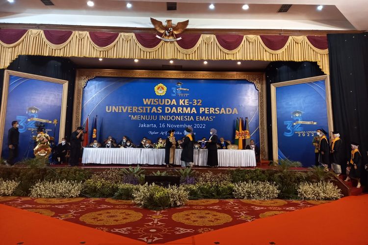 Unsada menggelar wisuda XXXII tahun 2022 bagi 954 lulusannya pada Rabu, 16 November 2022 di Jakarta Timur.