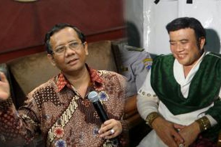 Mahfud MD (kiri) dan Rhoma Irama