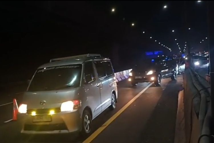 Contraflow Tol Jakarta-Cikampek Diperpanjang hingga Km 47, Arus Kendaraan Meningkat